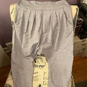Lululemon Harem crop pants